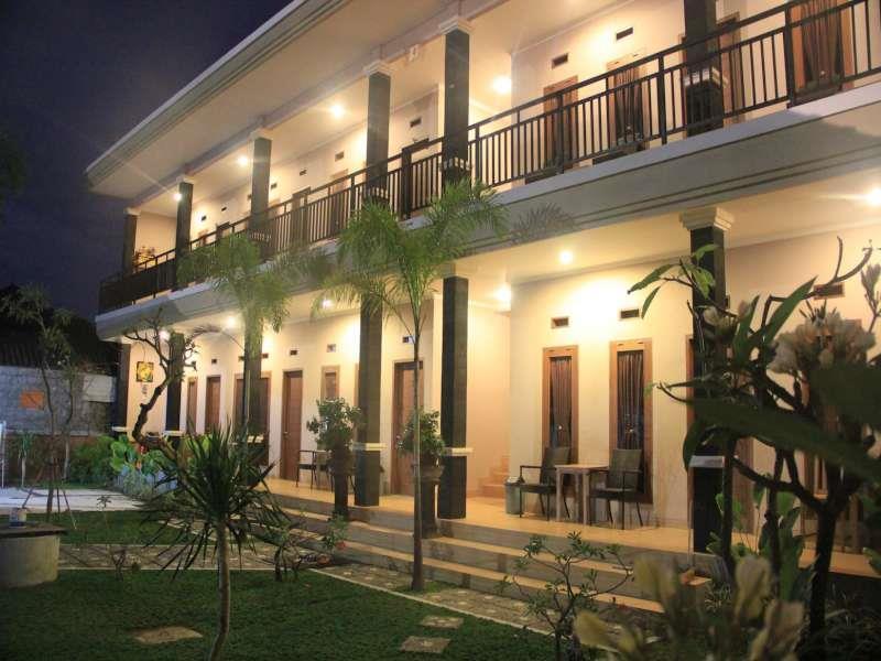Nuka Beach Inn Кута Экстерьер фото